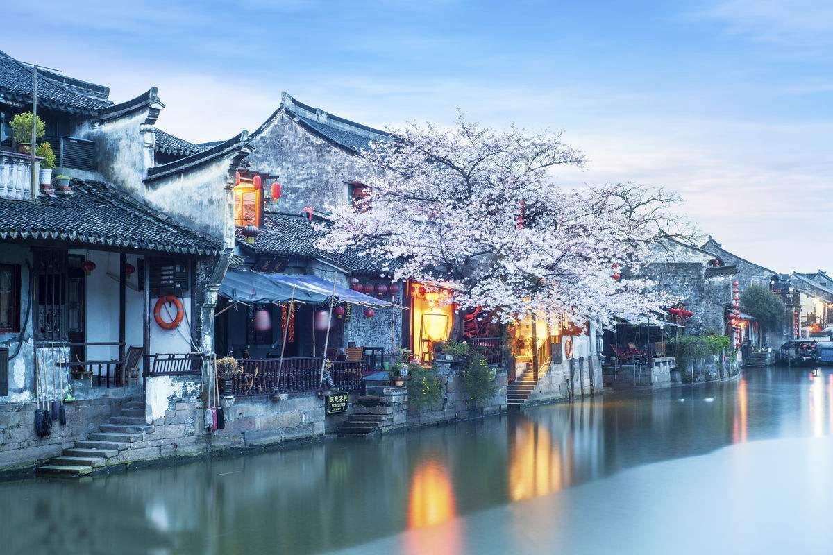 探索奇闻异事|小小梦魇背景冷知识平台